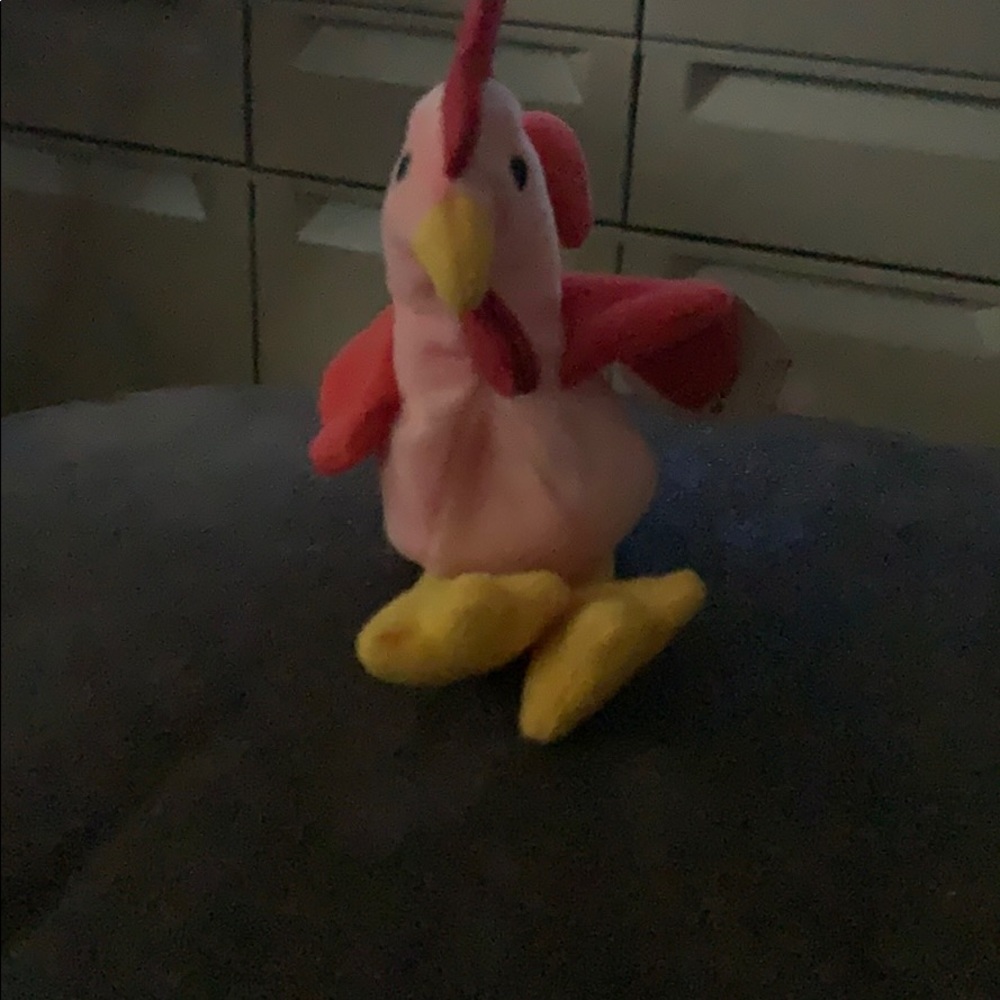 retired 1993 strut the rooster ty